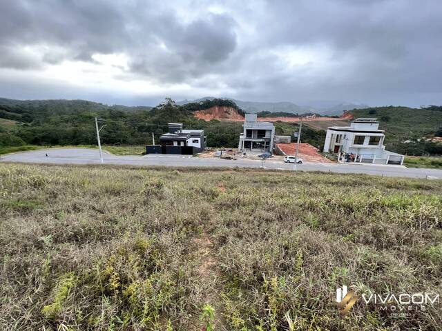 Área para Venda em Biguaçu - 3