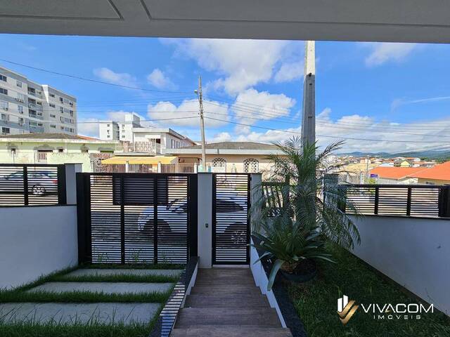 Casa para Venda em São José - 5