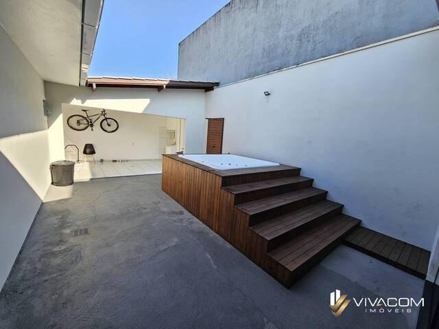 Casa para Venda em São José - 4