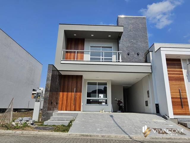 Casa para Venda em Biguaçu - 1